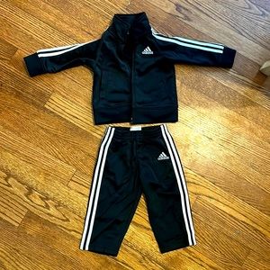 Adidas Baby Boys 2-Pc. Three-Stripe Track Suit Size 9 Months